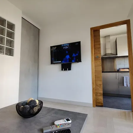 Legion - Your Perfect Vacation ! * Νίκαια